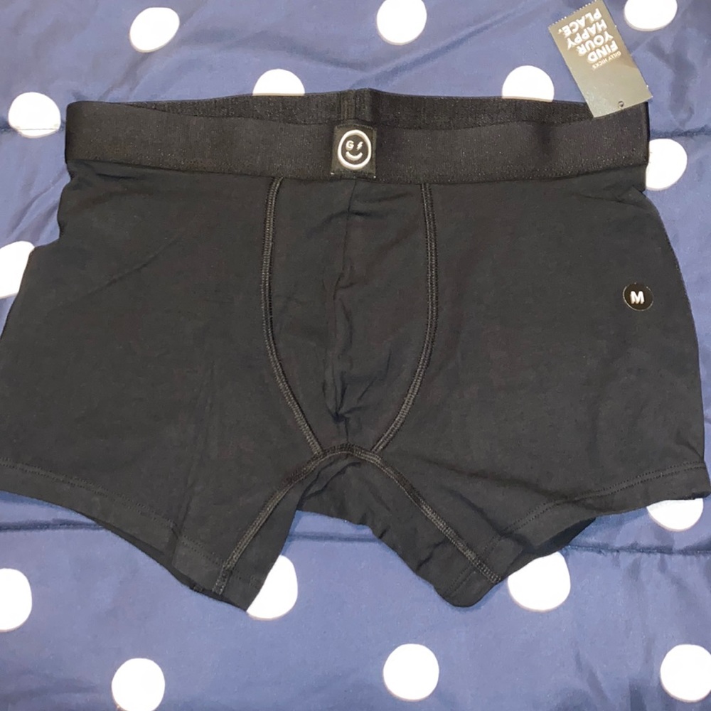 NWT Mens Gilly Hicks Trunks